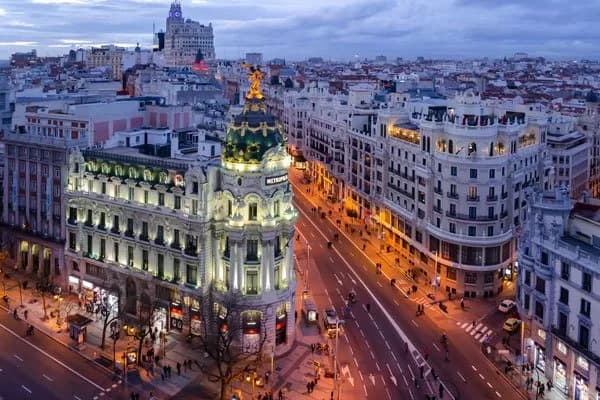 Bodas en Madrid - Elegancia urbana que nunca duerme