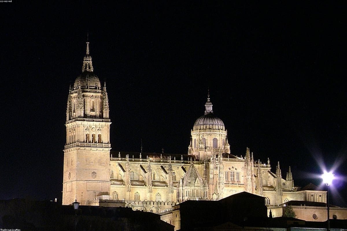Bodas en Salamanca - Piedra dorada y espíritu joven