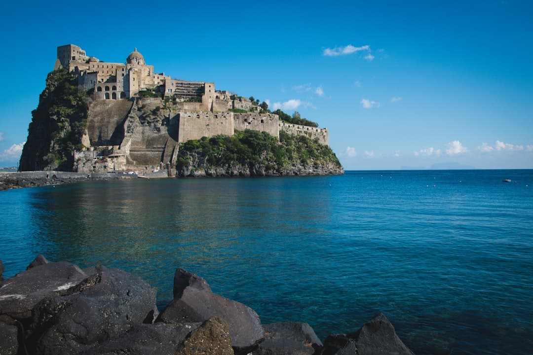 Bodas en Sorrento - El encanto nostálgico del Golfo de Nápoles y los jardines de limoneros